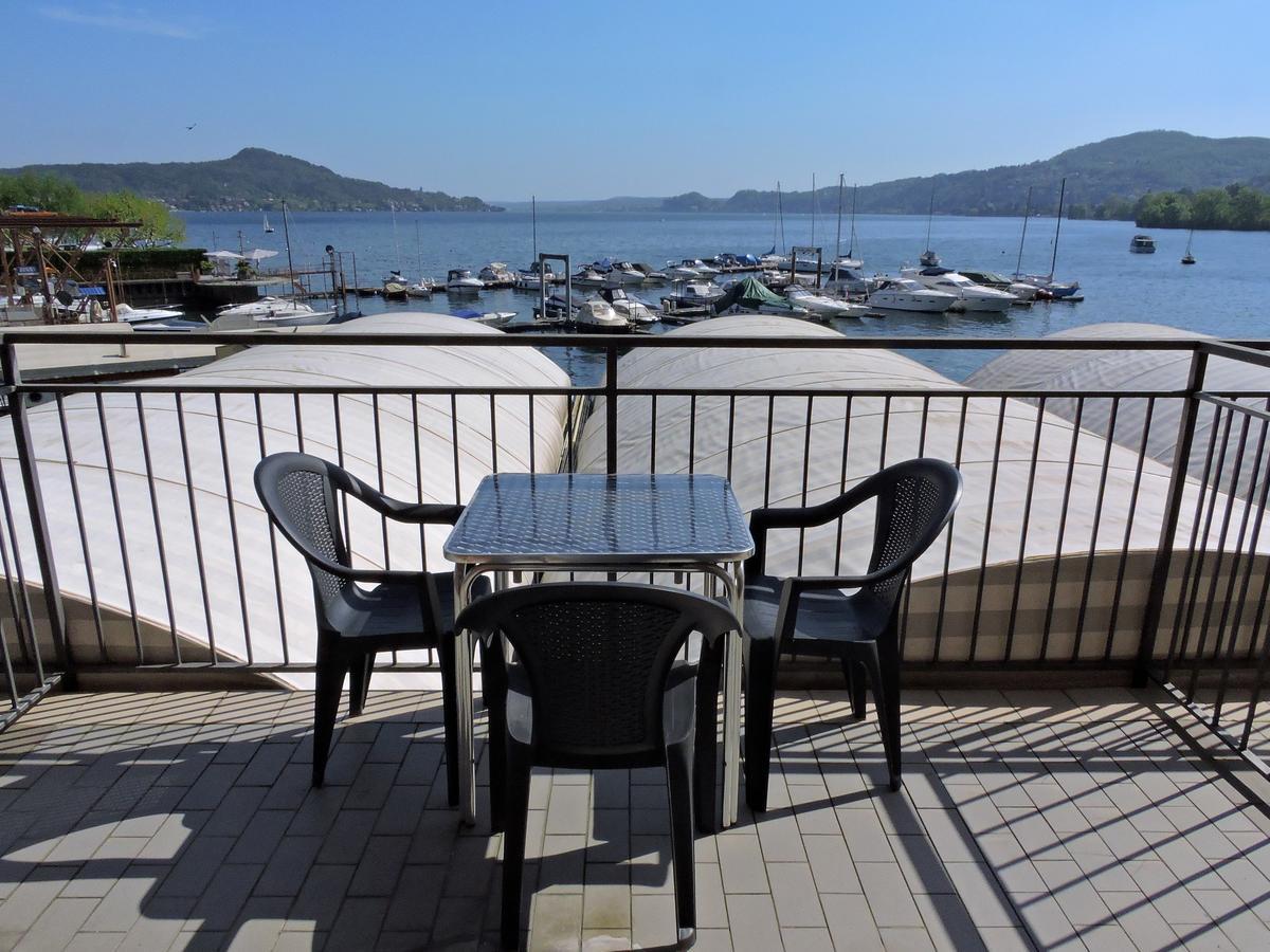 Hotel Capri Lesa Εξωτερικό φωτογραφία