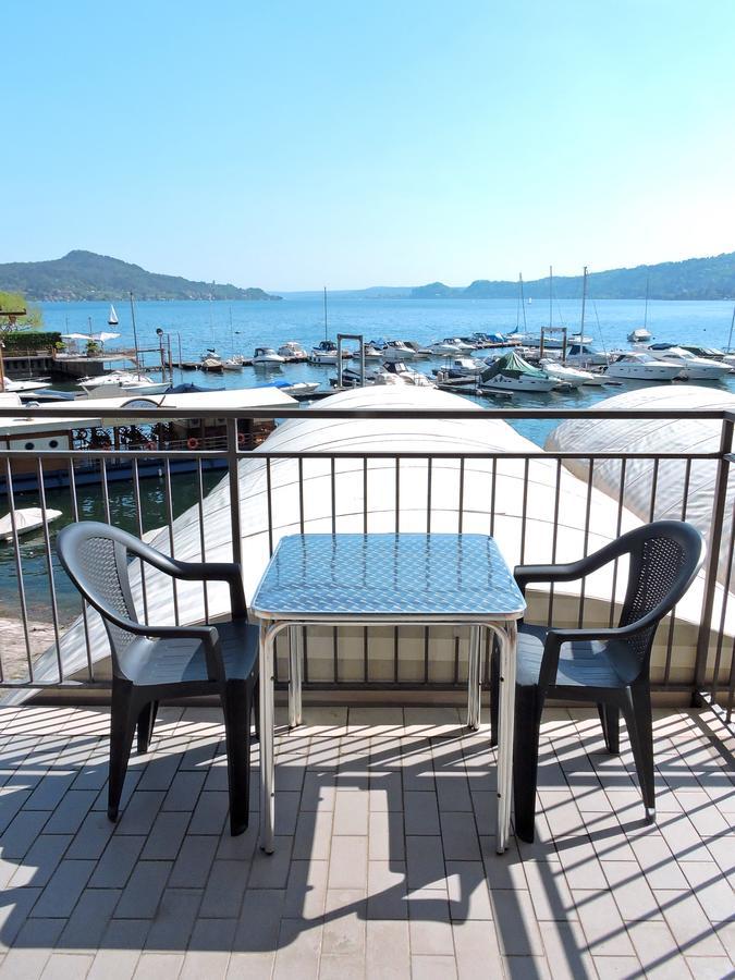 Hotel Capri Lesa Εξωτερικό φωτογραφία
